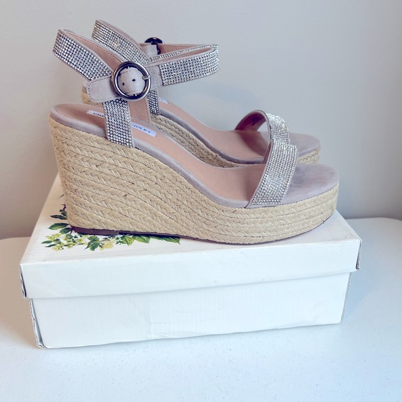Chelsea & Violet Size 9.5 Rhinestone Henna 4” Wedge Espadrille Heels New In Box - Picture 5 of 9